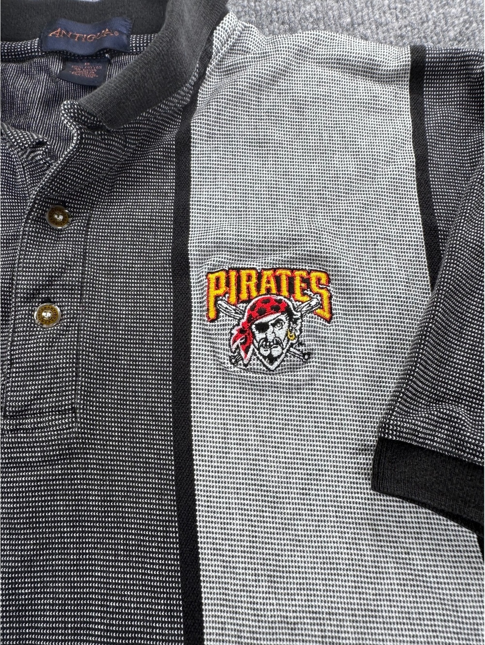 Vintage Antigua 90s Pittsburgh Pirates Striped Polo Shirt Medium Jolly Roger Y2K